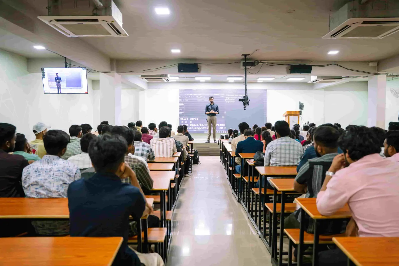 Flexible learning (online & offline)